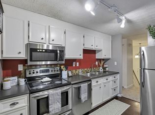 1017 Newfields Ln, Westerville, OH