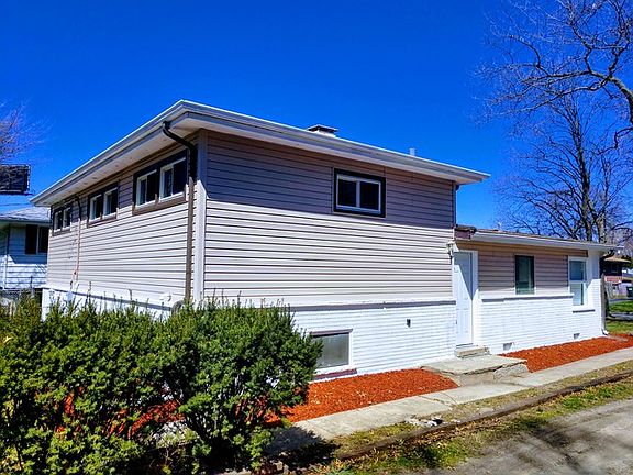 4th image of 17212 Forestway Dr
