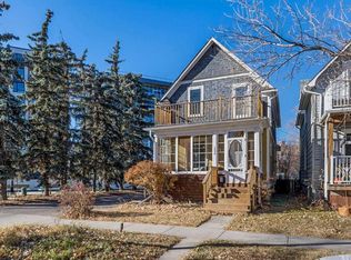 1038 S 1st Ave NW, Calgary, AB T2N0A7