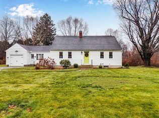 28 Pomeroy St, Wilbraham, MA 01095