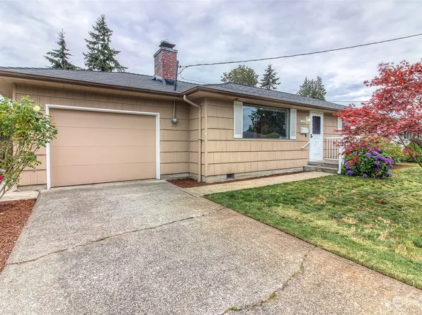 601 Legion Drive, Everett, WA 98201