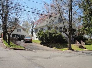 49 W Amherst St, East Brunswick, NJ 08816