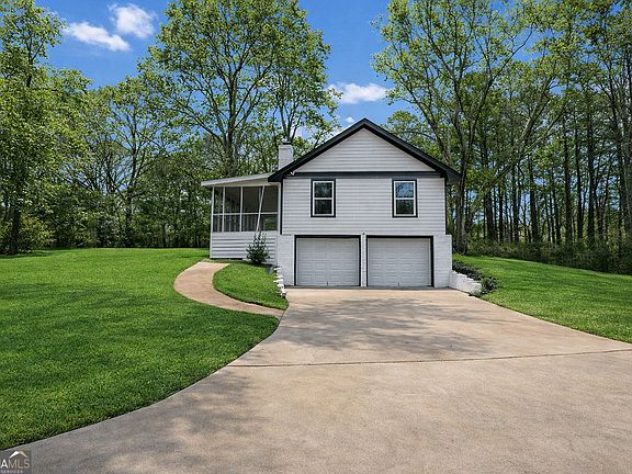 3rd image of 3300 Boring Rd