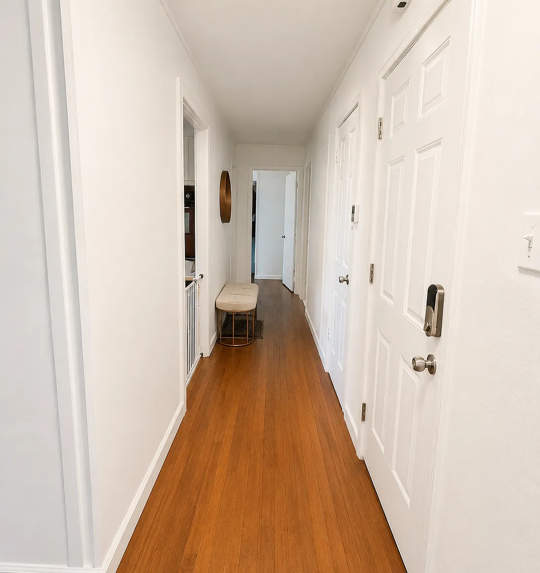2 bed, 832 sqft, $3,850 — Photo 1