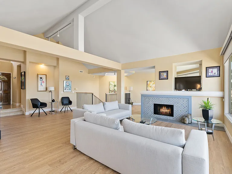 34300 Lantern Bay Dr #16 — Photo 8