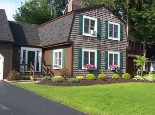 274 Little Robin Rd, Buffalo, NY 14228