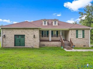 813 Wills Rd, Petersburg, VA 23803