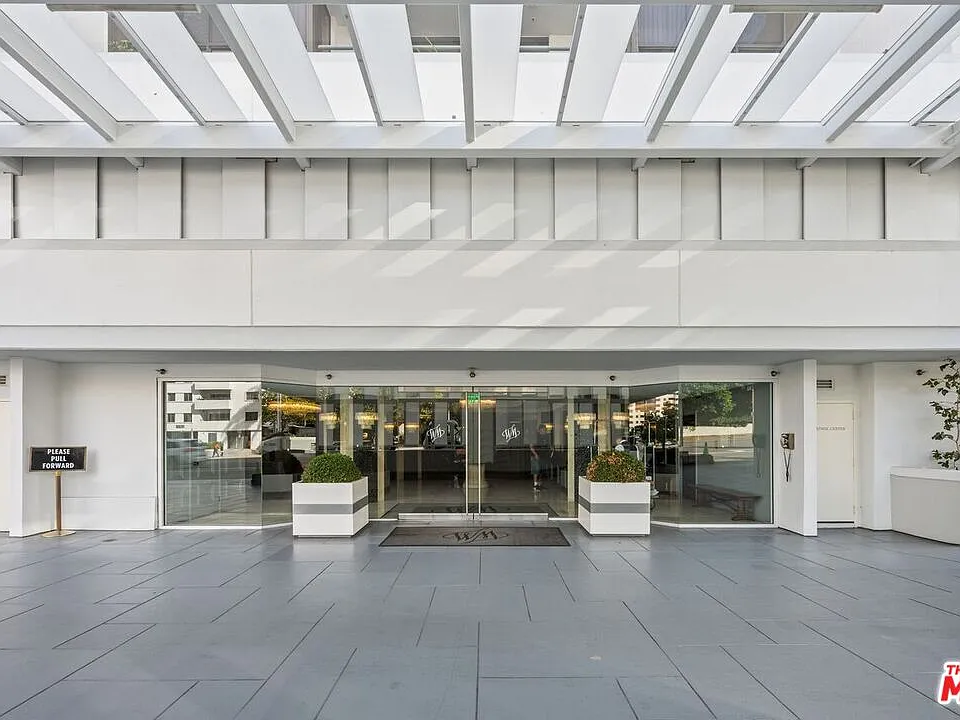 10660 Wilshire Blvd #407