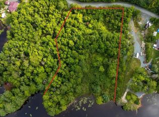 21 River Dr #B, Halifax, NS B3E 1C8