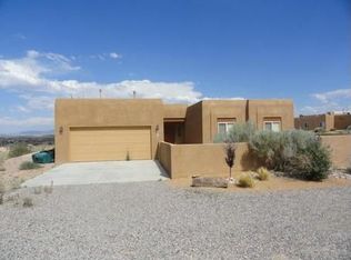 602 Acebo NE, Rio Rancho, NM 87124