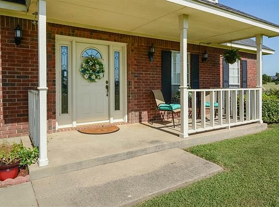 2nd image of 12935 Blakely Ln