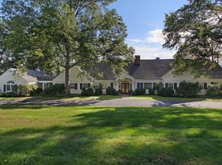 33 Skyridge Rd, Greenwich, CT 06831