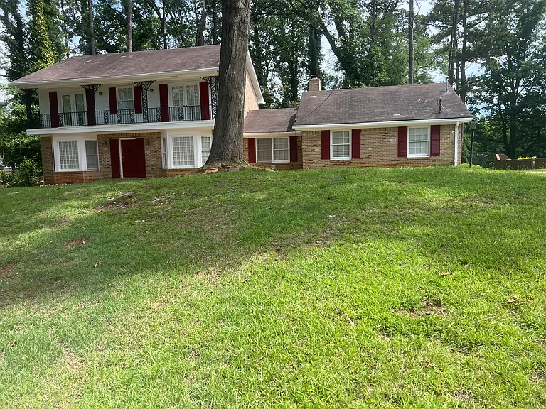 3584 Preakness Dr — Photo 1