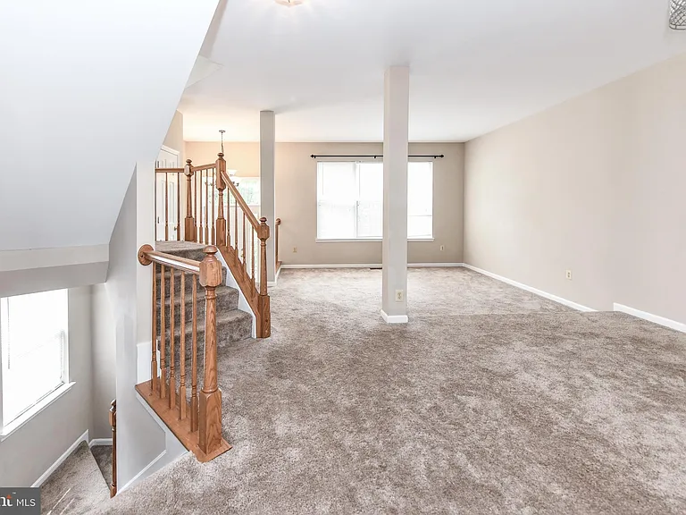 13100 Watchwood Ln — Photo 8