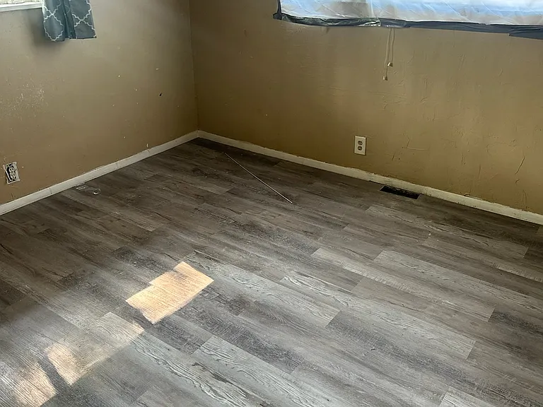 8001 Church Rd — Photo 3