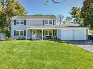 10 Marwood Pl, Stony Brook, NY 11790