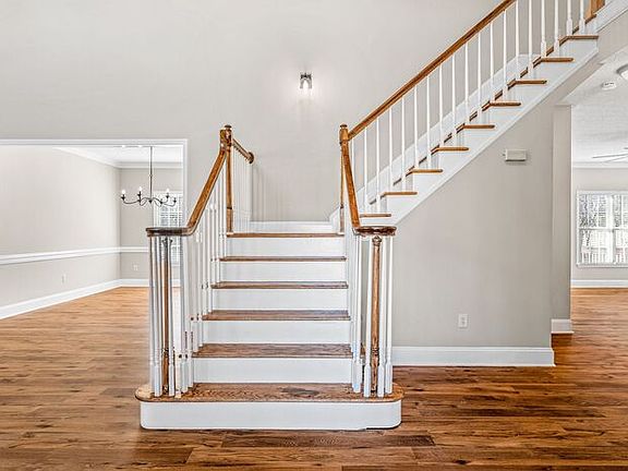 2nd image of 5722 Bayleaf Ln
