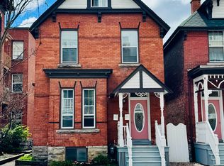 356 Gilmour St E, Ottawa, ON K2P0R3