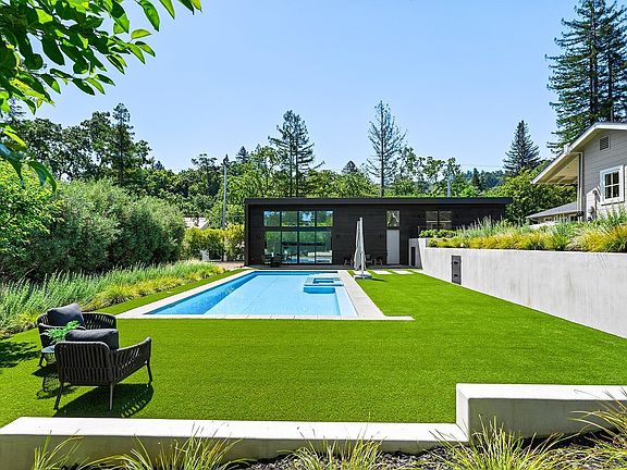3rd image of 33 Rancheria Road