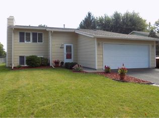 9629 Heath Ave S, Cottage Grove, MN 55016