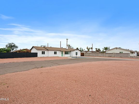 3rd image of 8220 N 35TH Avenue