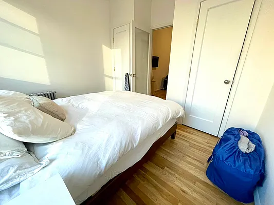 Rented by J PRESTON AND ASSOCIATES INC | media 7