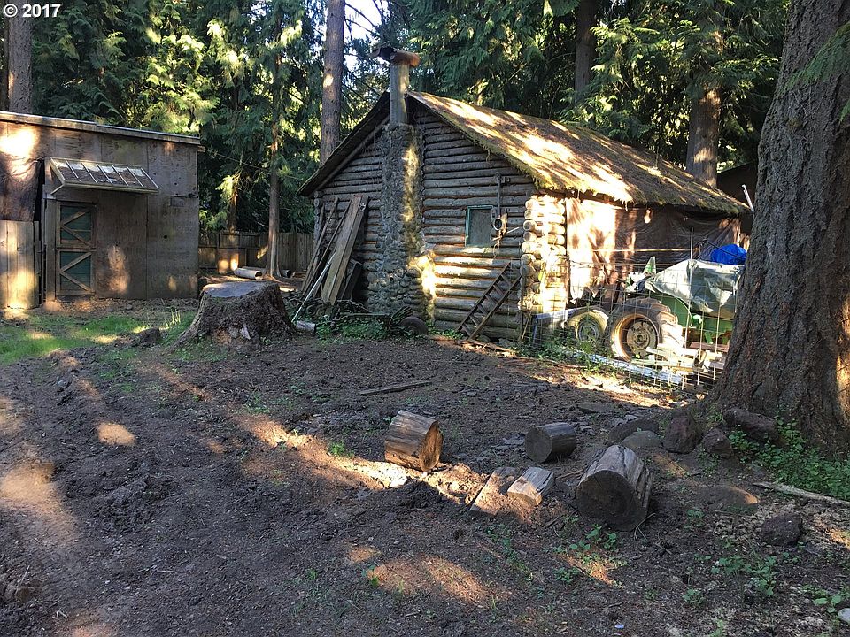 2nd image of 22300 S Fuchsia Rd