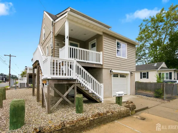 11 Fox Ave, Keansburg, NJ 07734