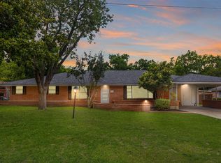 3449 Holliday Rd, Dallas, TX 75224