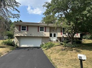 4486 Crescent Rd, Fitchburg, WI 53711