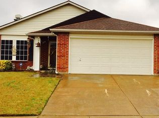 528 Nuffield Ln, Crowley, TX 76036