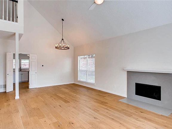 5th image of 3120 Park Garden Pl