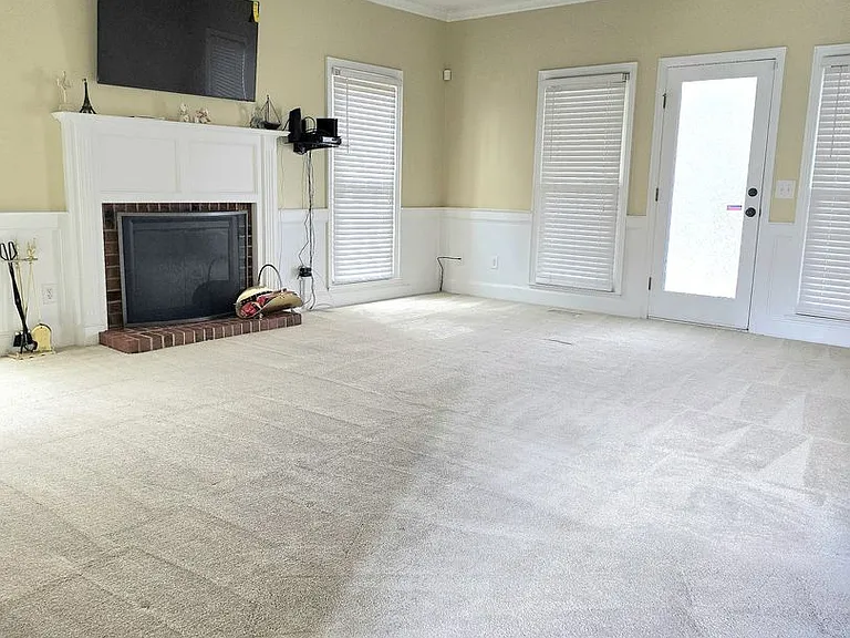 142 Cottontail Ln SE — Photo 5