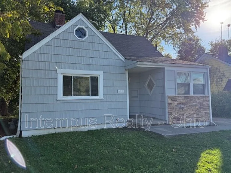 692 S Wheatland Ave — Photo 6