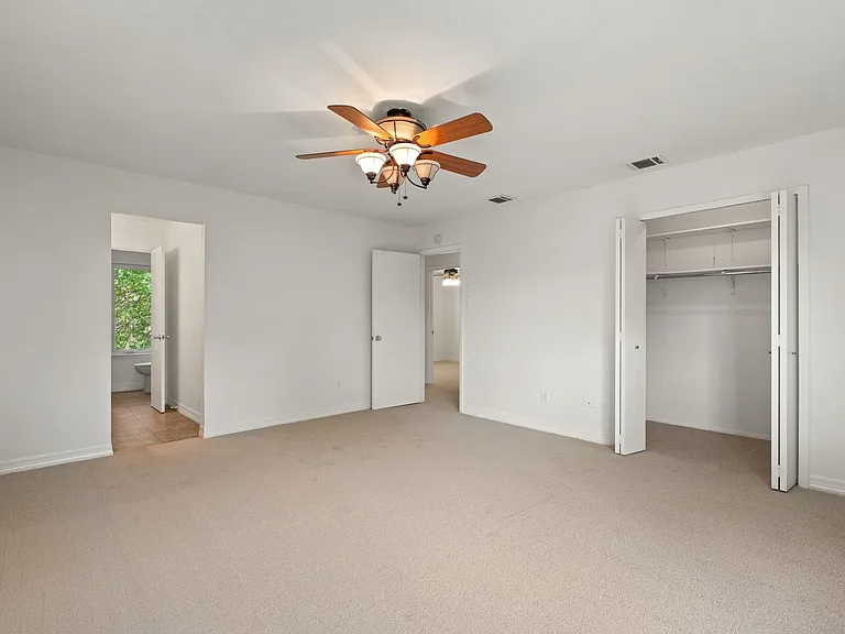 11811 Carshalton Dr — Photo 26