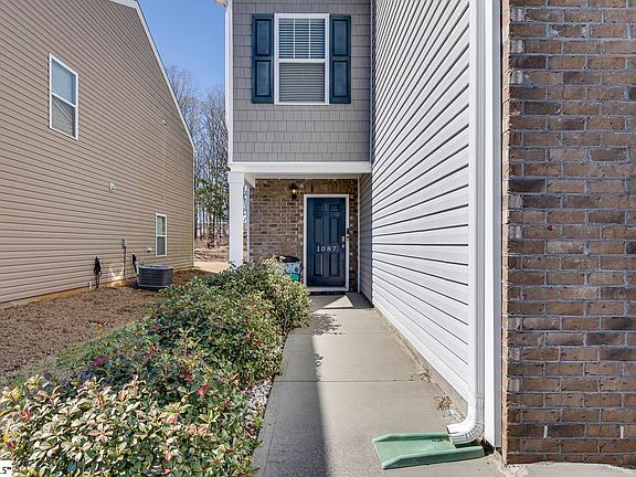 4th image of 1087 Summerlin Trl