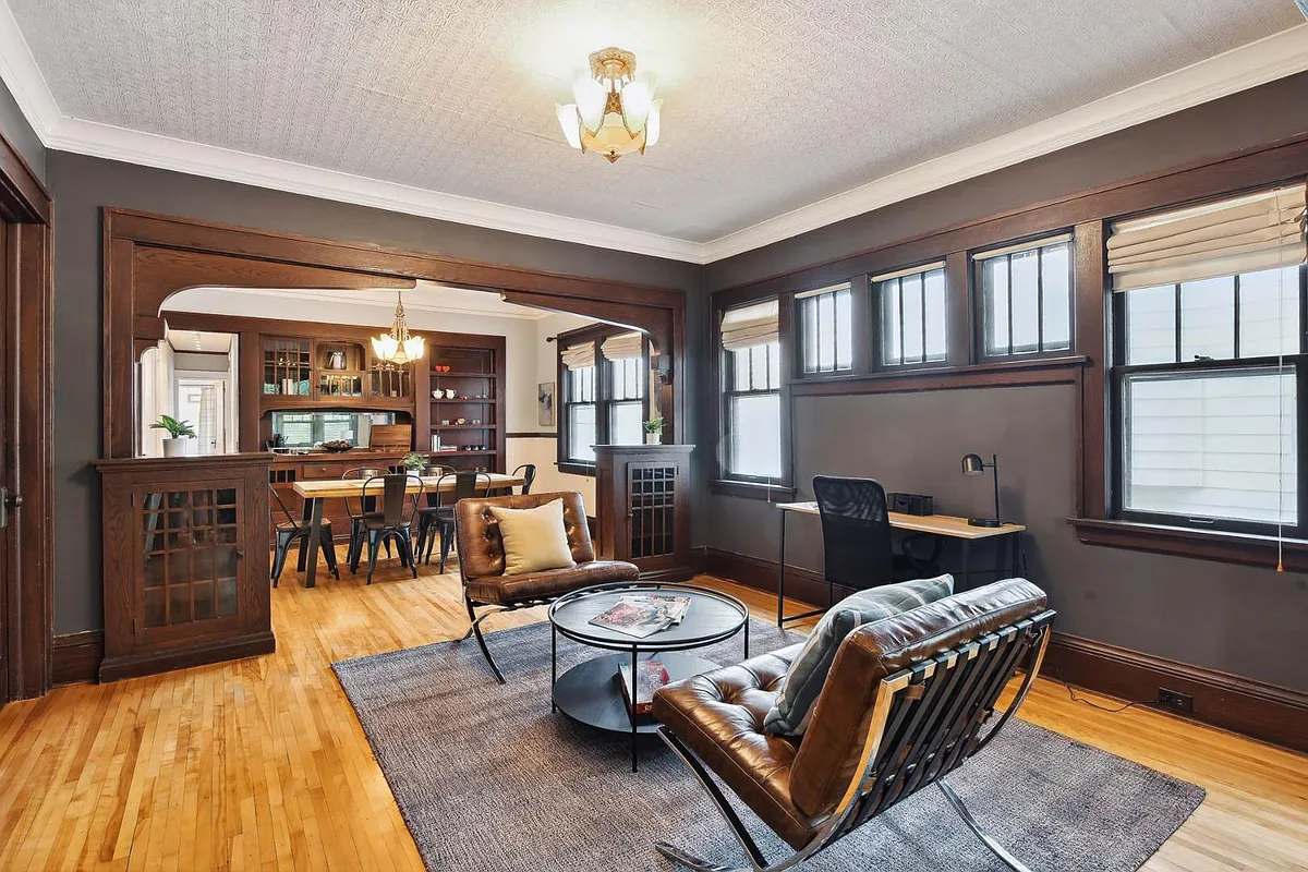 Unit Photo - 3006 W 44th St #2