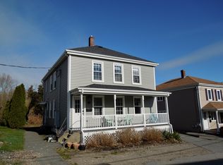 4 Peck St, Kingston, MA 02364