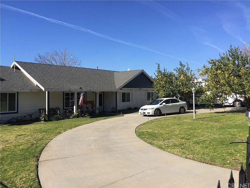 2nd image of 13377 Bradley Ave