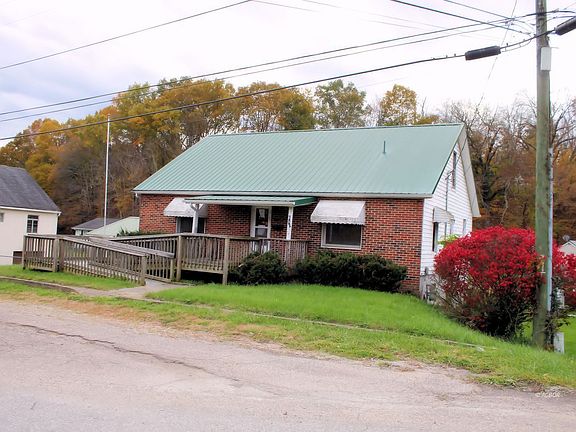 3rd image of 840 N 8th St