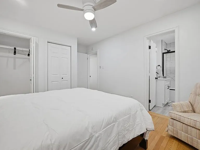 335 E McGinnis Cir — Photo 13
