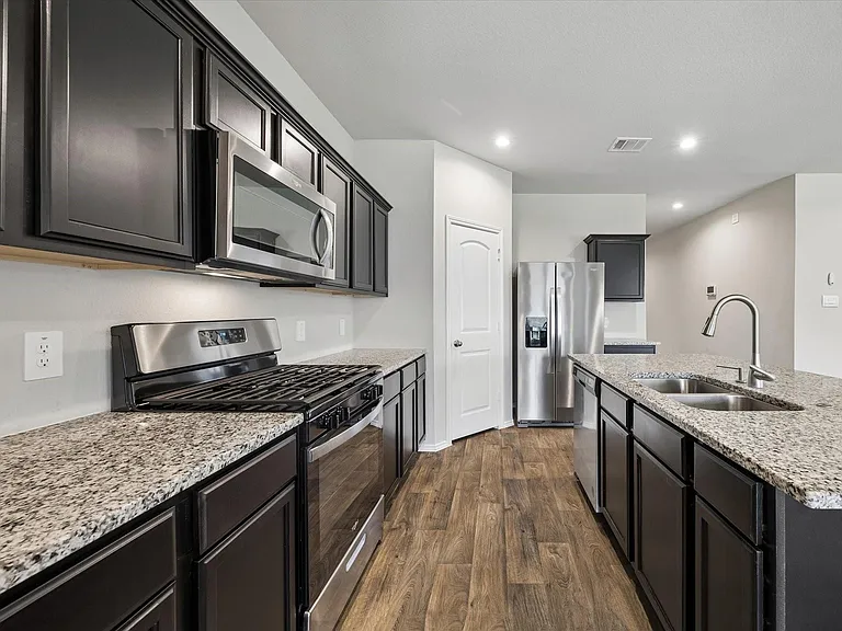 40463 Garden Heights Ln — Photo 5