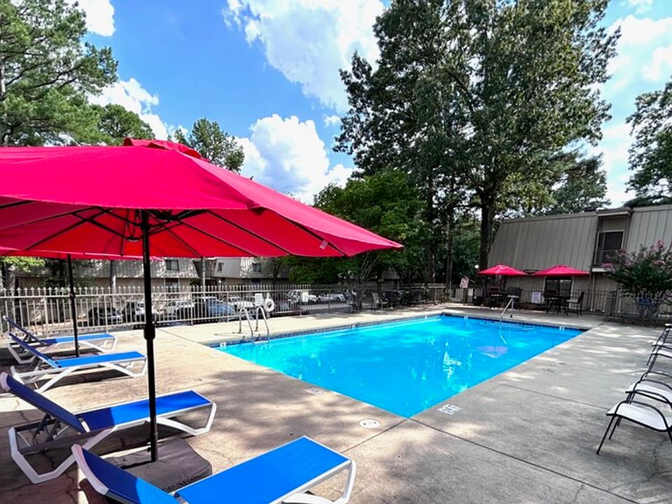 Indiandale Apartments Pool