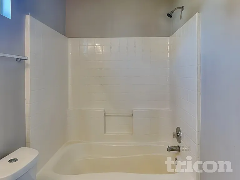 175 Meadowridge Dr — Photo 8
