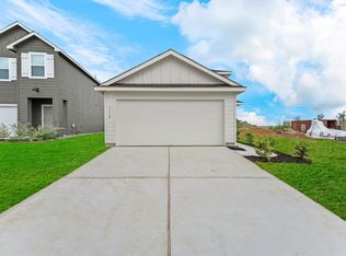 110 Kendall Ln, Maxwell, TX 78656