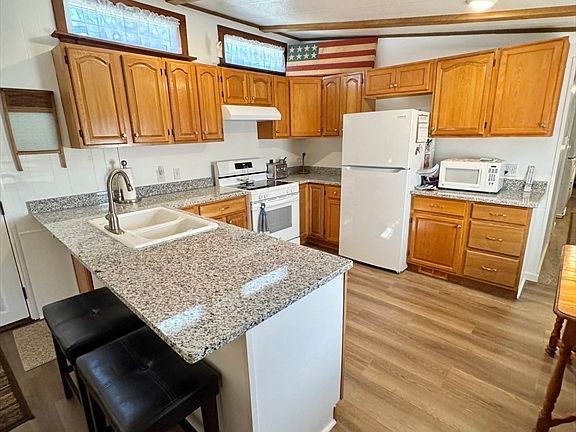 5th image of 189 View St