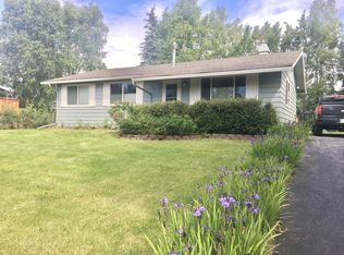 6600 Holly Ln, Anchorage, AK 99502