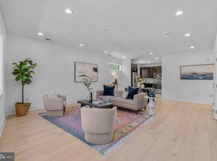 808A Montrose St, Philadelphia, PA