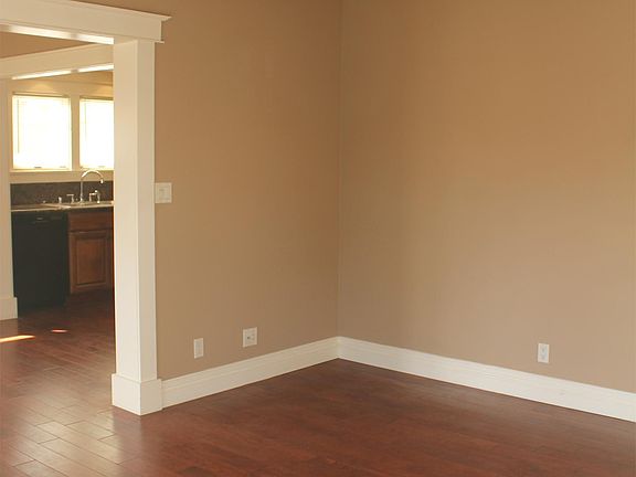 4th image of 127 N Yale Ave