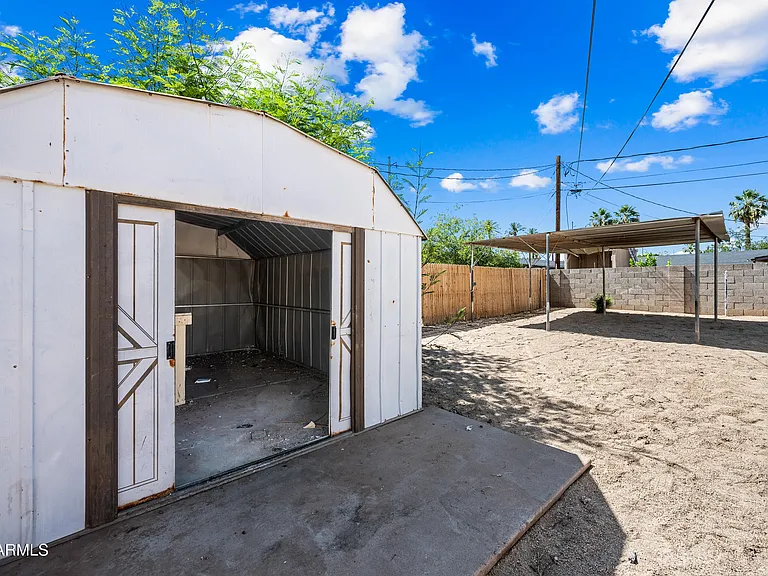 750 W 1st Pl — Photo 24